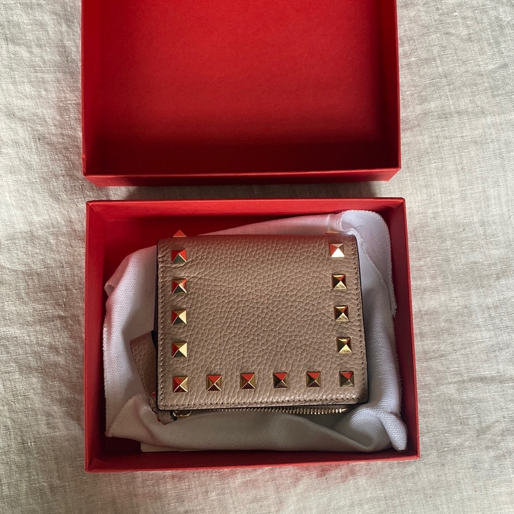 Valentino Garavani mini wallet